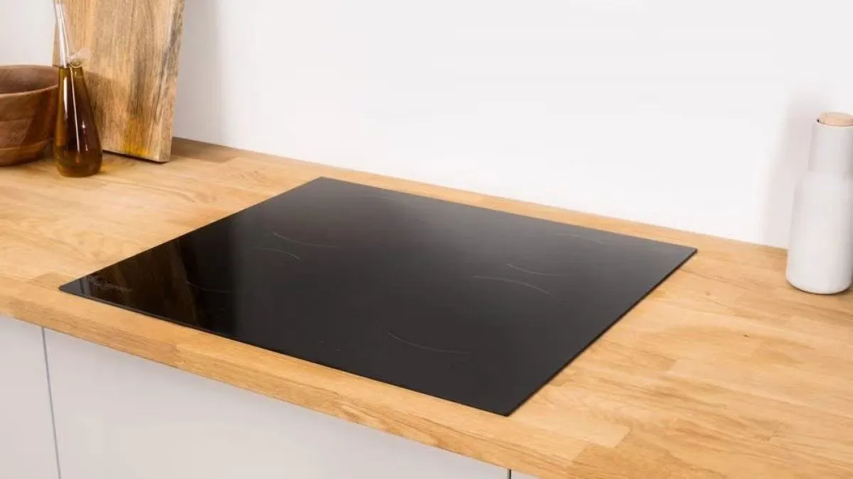 Sichtbare Induktionsfelder adé: Eine Revolution in der modernen Küche